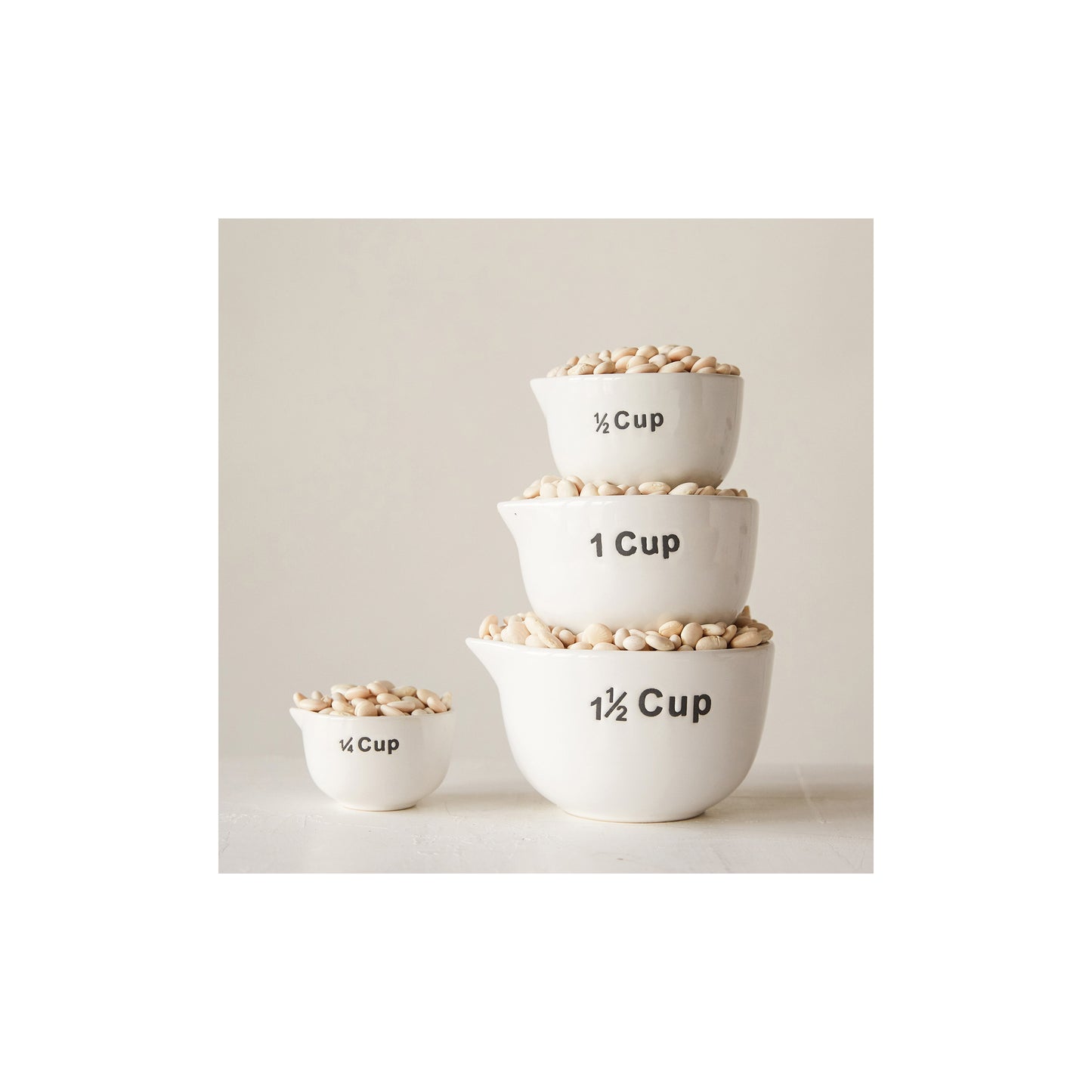 MEASURING CUPS