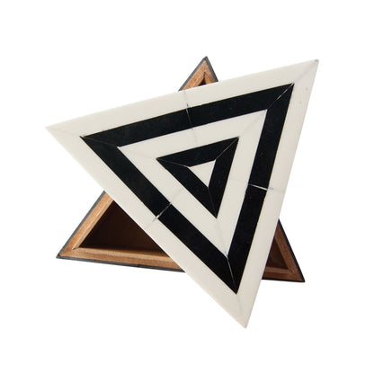 TRIANGLE STRIPED BOX