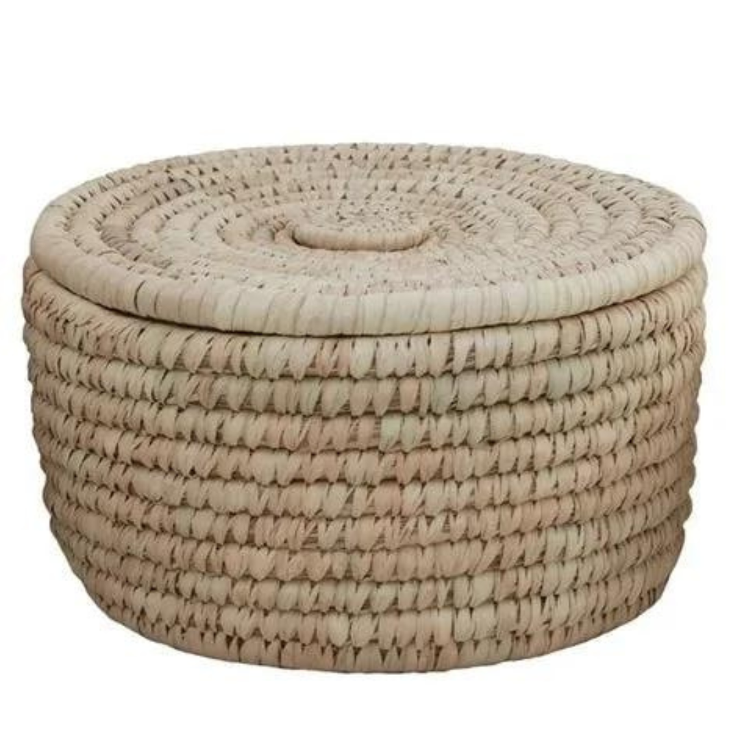 HAND-WOVEN BASKET WITH LID - M