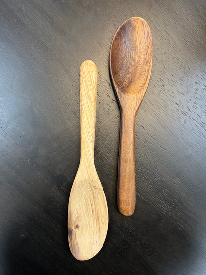 BROWN WOODEN SPOONS