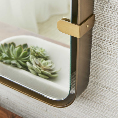 TOGGLE MIRROR